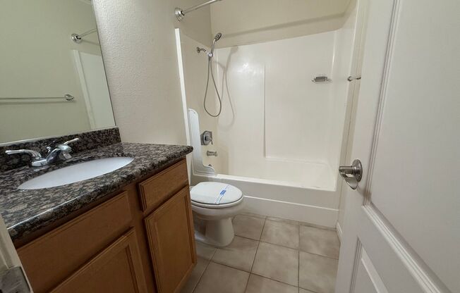 1 bed, 1 bath, $2,195, Unit # 249 249