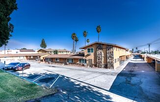 Pueblo Bonito Apartments