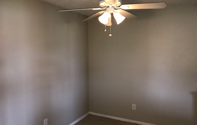 New paint and flooring in this 2 bed, 1 bath duplex with a 1 car garage for rent in Midwest City near Douglas and NE 10th!