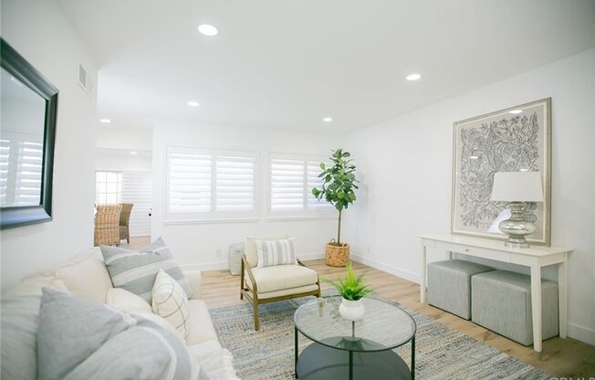 Beautifully Remodeled Single-Story Condo in Rancho Yorba – Available for 12-Month Lease