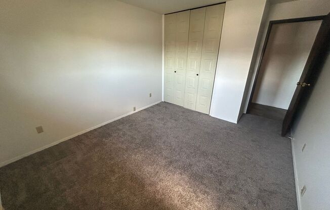 2 beds, 1.5 baths, $1,350, Unit 214