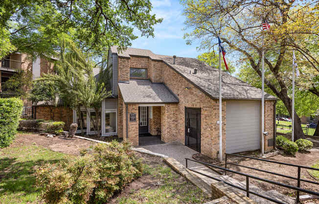 Houses With Garages at Montecito, Austin, TX, 78741