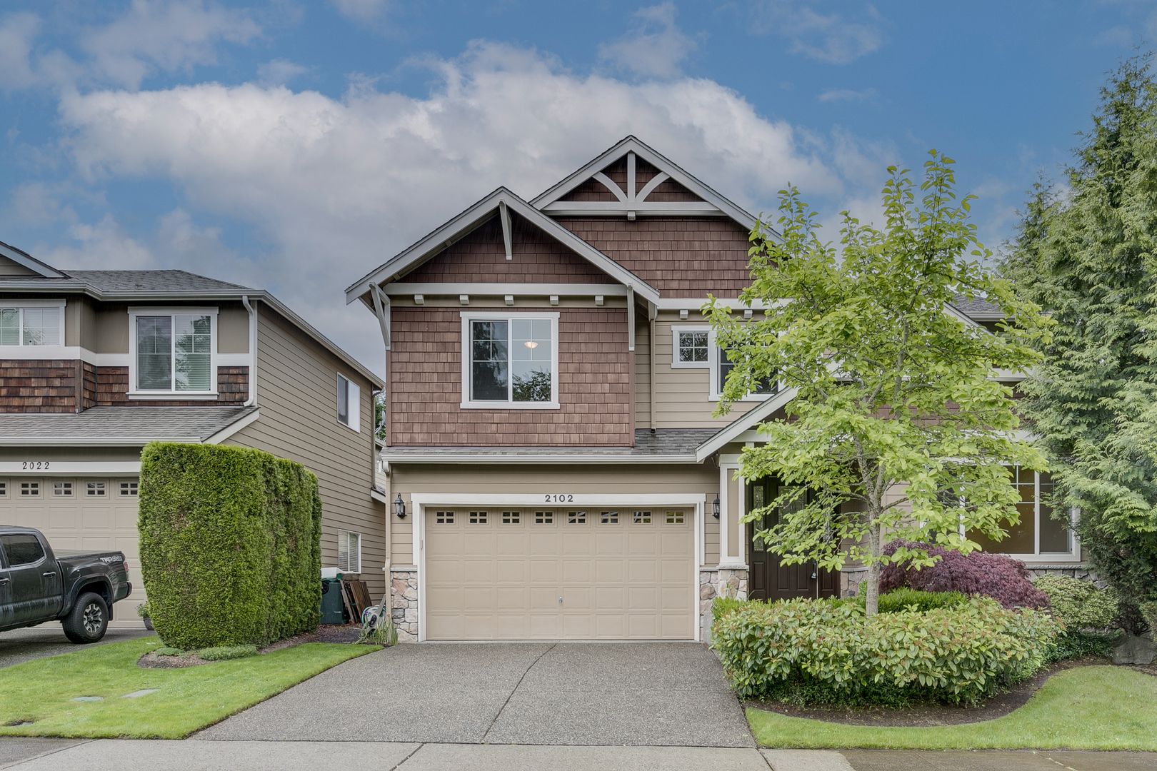 Luxury Home in Sammamish available now!