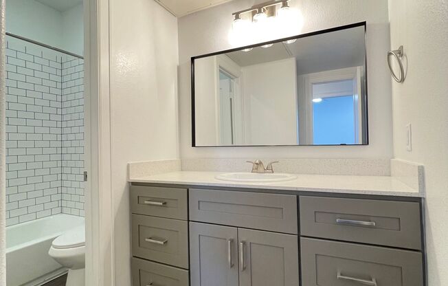 2 beds, 2 baths, 1,015 sqft, $1,350