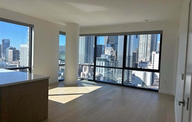 2 beds, 2 baths, 1,032 sqft, $4,300, Unit 2710