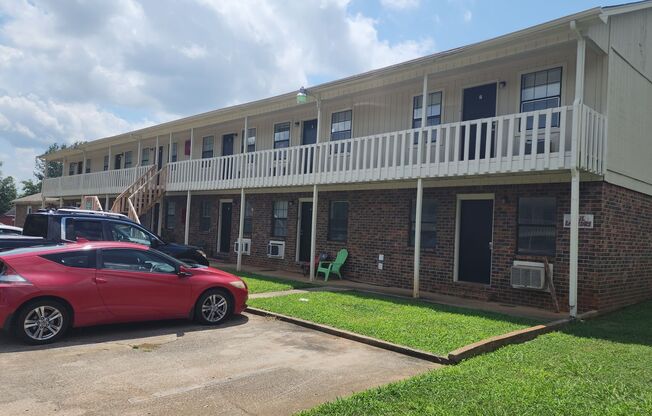 Midtown Manor Aptartments