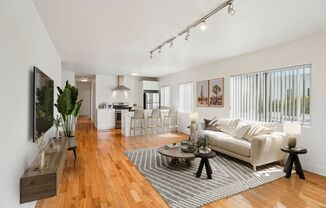 1006 N. NEW HAMPSHIRE AVE.