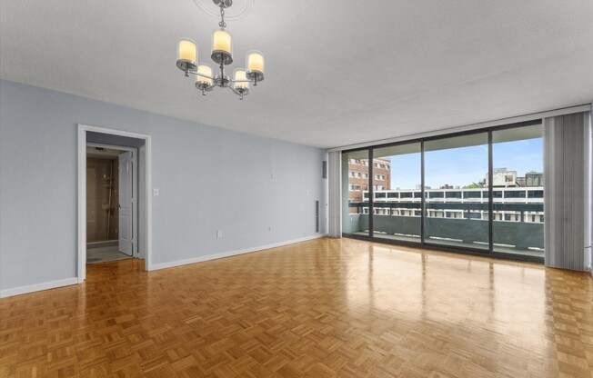 1 bed, 1 bath, 850 sqft, $3,500, Unit 703