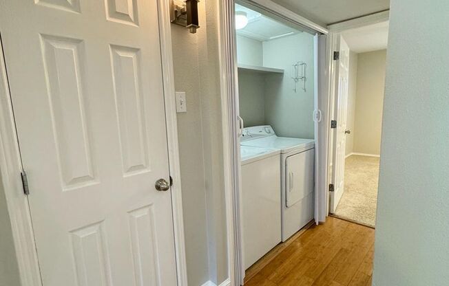 1 bed, 1 bath, $1,400, Unit #209