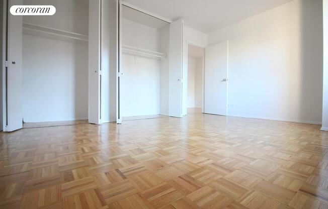 1 bed, 1 bath, $4,500, Unit 14D