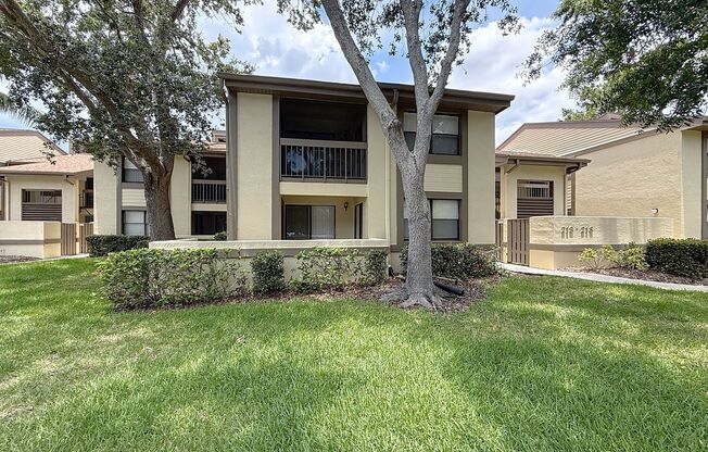 217 Woodlake Wynde - Private Waterfront Condo in Gated East Lake Woodlands
