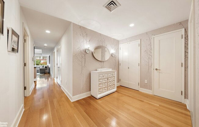 2628 BROADWAY
