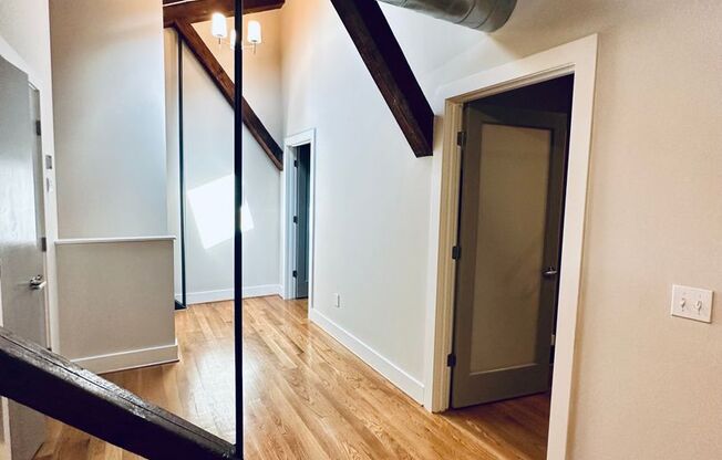 2 beds, 2.5 baths, 1,329 sqft, $1,400, Unit 218