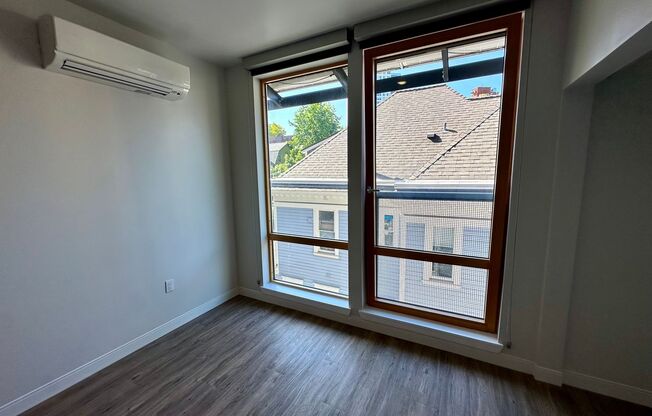 1 bed, 1 bath, 593 sqft, $2,150, Unit Unit 504