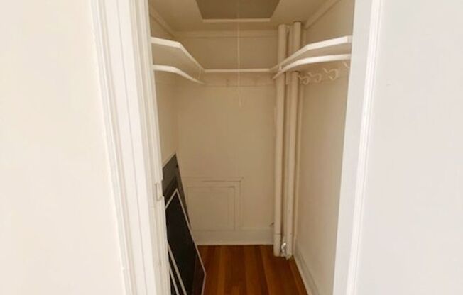2 beds, 2 baths, 775 sqft, $1,875, Unit 610
