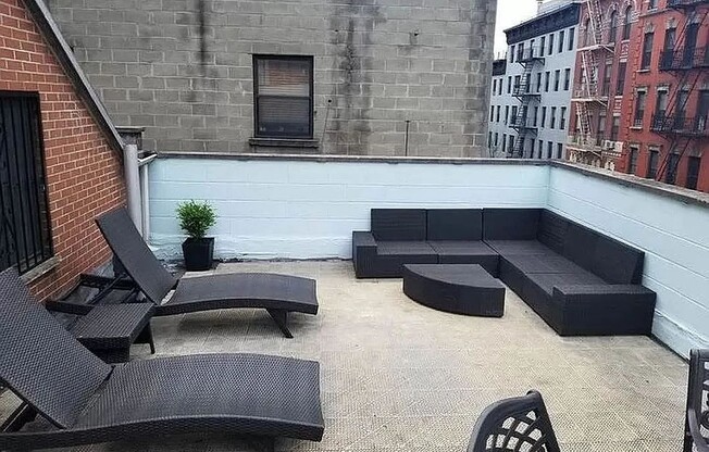 133 LUDLOW ST