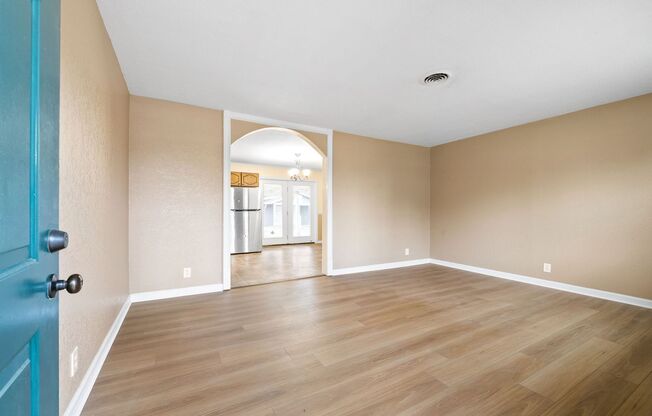 3 Bedroom Pet Friendly Home For Rent!