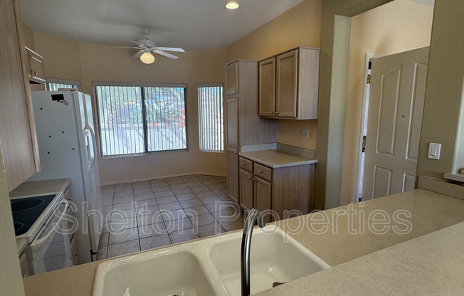 16216 W MOUNTAIN PASS Drive