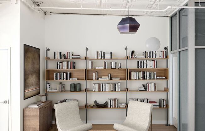 253 W 28 ST