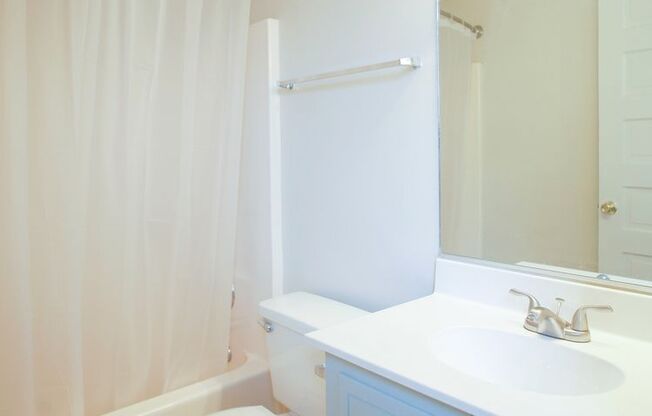 2 beds, 2 baths, 1,024 sqft, $1,195, Unit 244 B