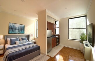 Studio, 1 bath, $3,150, Unit 5G