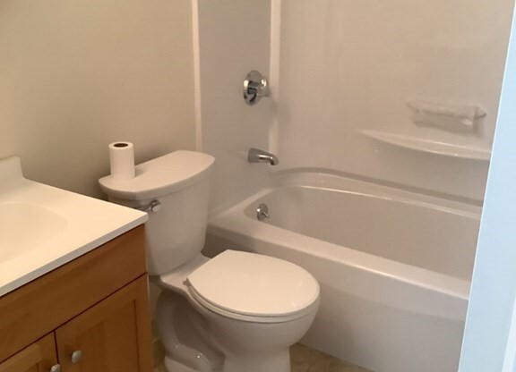 1 bed, 1 bath, 480 sqft, $1,995, Unit 312