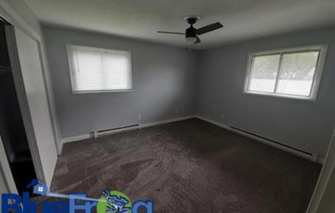 1593/1595 Acorn Court - 1595
