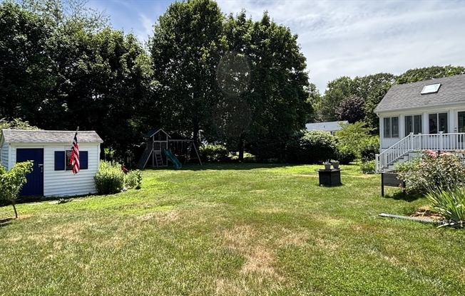 14 MANOMET RD