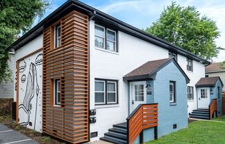 138 W Seaview