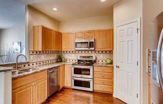 2 beds, 2.5 baths, $2,295