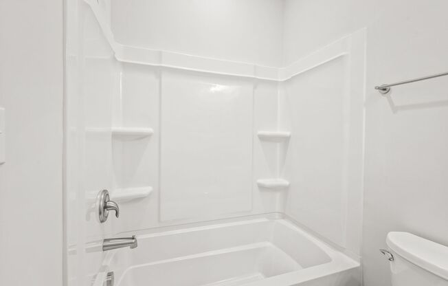 2 beds, 1 bath, $1,420, Unit Unit A