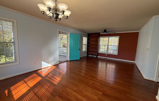 504 9th Street SW - Walkable to UVA Medical Center!