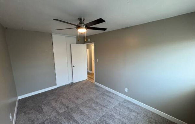 Pinewood Apartments