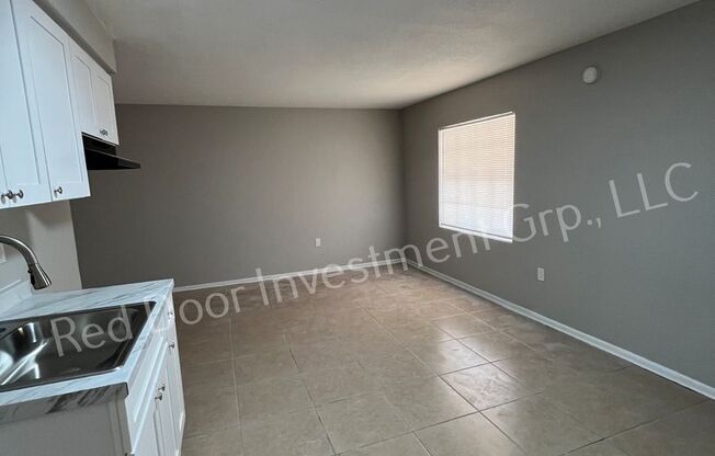 2 Bedroom Apartment Complex ~Available Now~Orlando