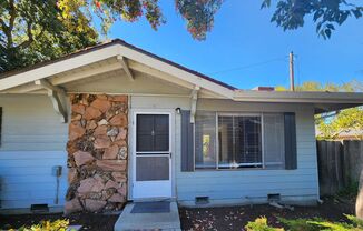 Three Bedroom Two Bathroom House in a triplex available now.