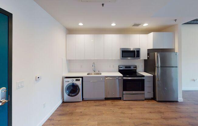 Studio, 1 bath, 545 sqft, $1,891.25, Unit 503