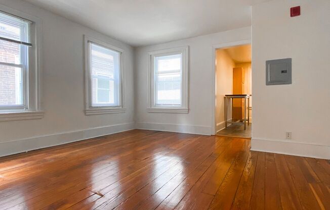 1933 Chestnut Street