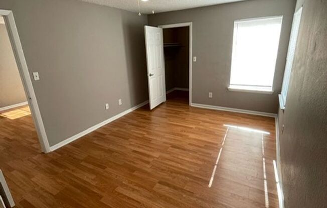 First Floor 1 Bedroom Condo In Orlando Area!