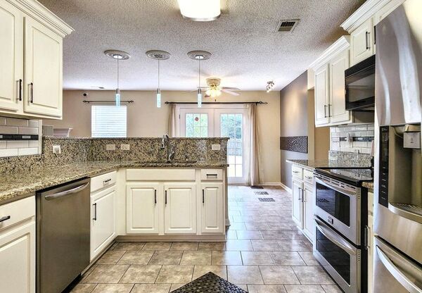 5800 QUITMAN TRL