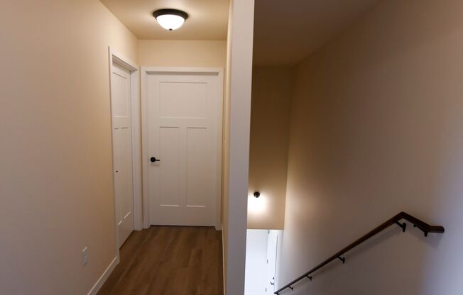 2 beds, 1.5 baths, 1,142 sqft, $1,620, Unit HO 137-02