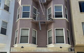 1220 PACIFIC AVE