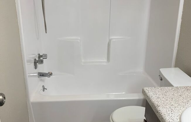 1 bed, 1 bath, 545 sqft, $795, Unit 2404