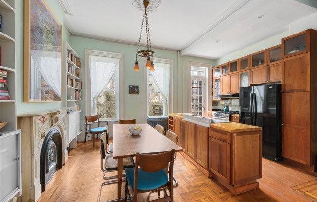 199 BERGEN ST