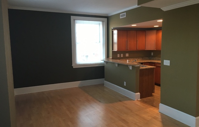 1 bed, 1 bath, 580 sqft, $1,215, Unit 205