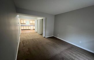 2 beds, 1 bath, 900 sqft, $850, Unit 3