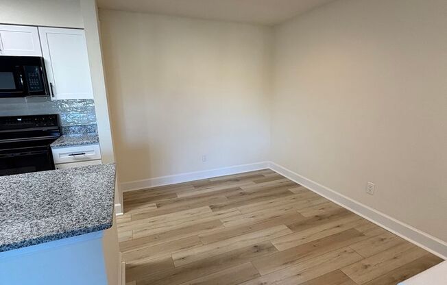 1 bed, 1 bath, 779 sqft, $1,750, Unit 318 #1D