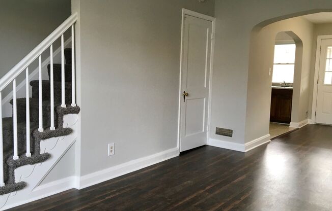 Charming 3 Bedroom/2 Bath Townhome in Baltimore, MD!