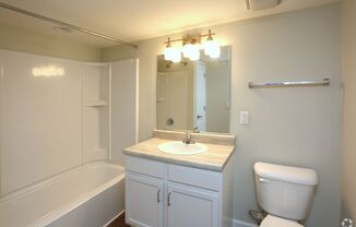 2 beds, 2 baths, 915 sqft, $1,220, Unit 504C