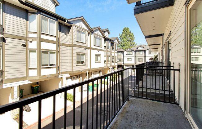 Available 2BR/2.5BATH Townhome with Garage and extra parking!