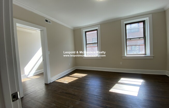 100 LONGWOOD AVE